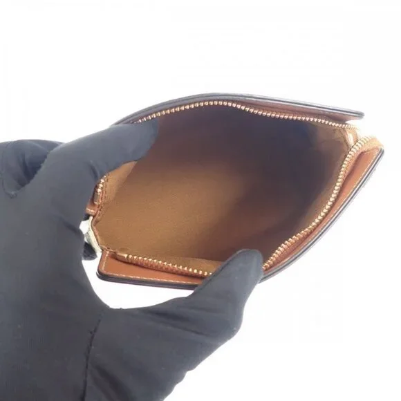 Celine Small Travel 10 C762 djp.01 ta Pouch Polyurethane Leather White - Picture 6 of 9